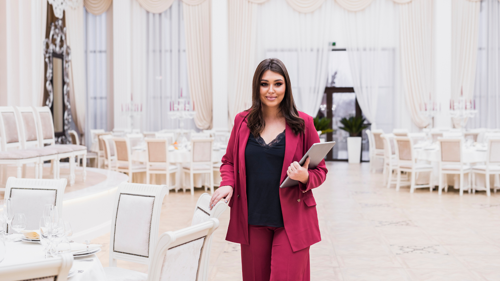 Step-by-step process of building an Indian wedding guest list with A, B and C tiers