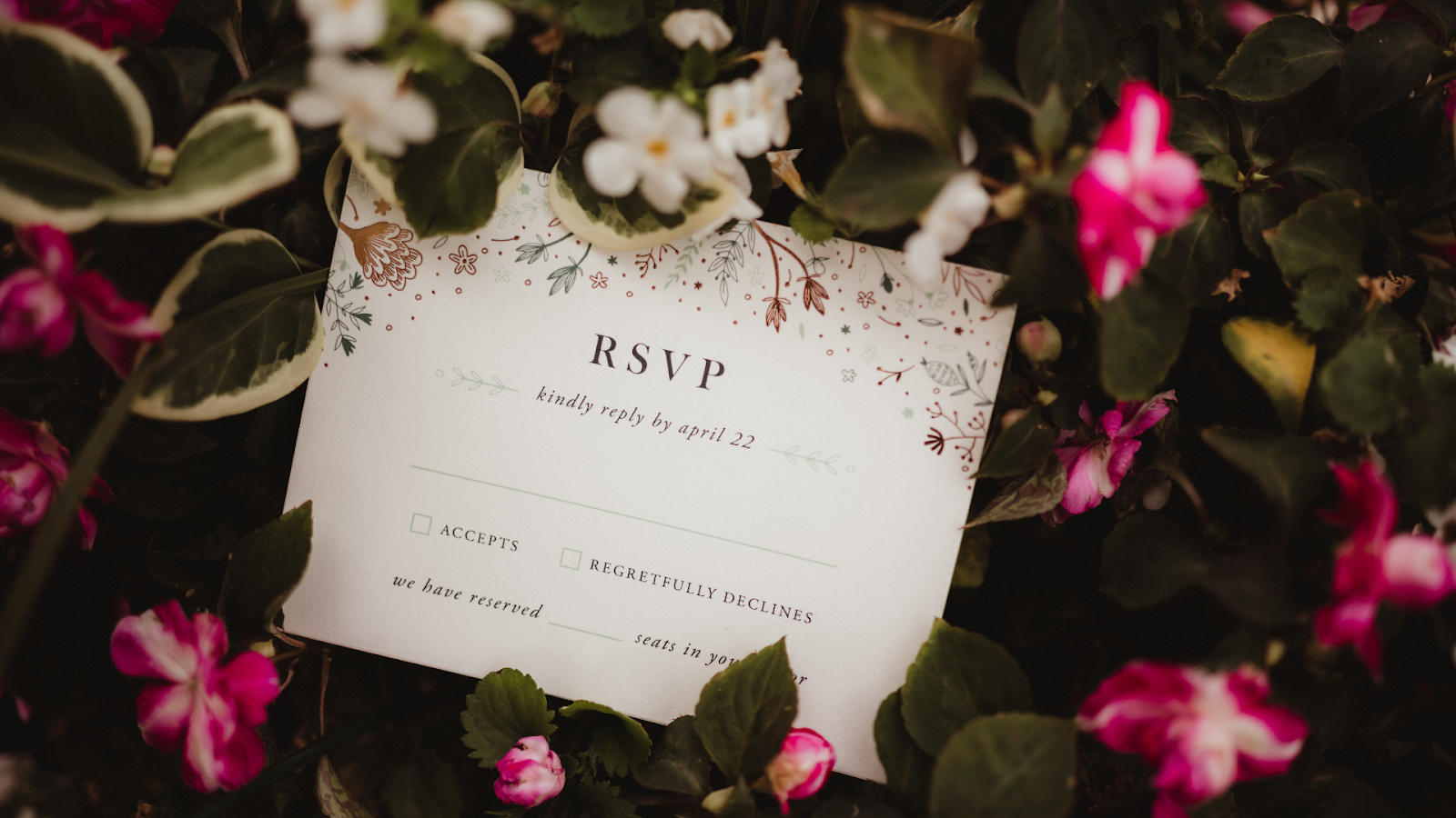 Features that make a great wedding RSVP app for managing guest lists